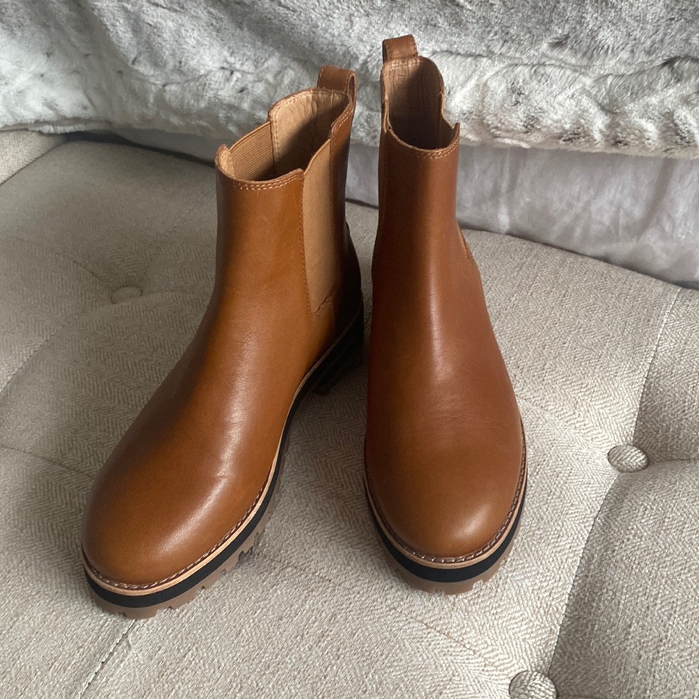 Madewell Lug boot